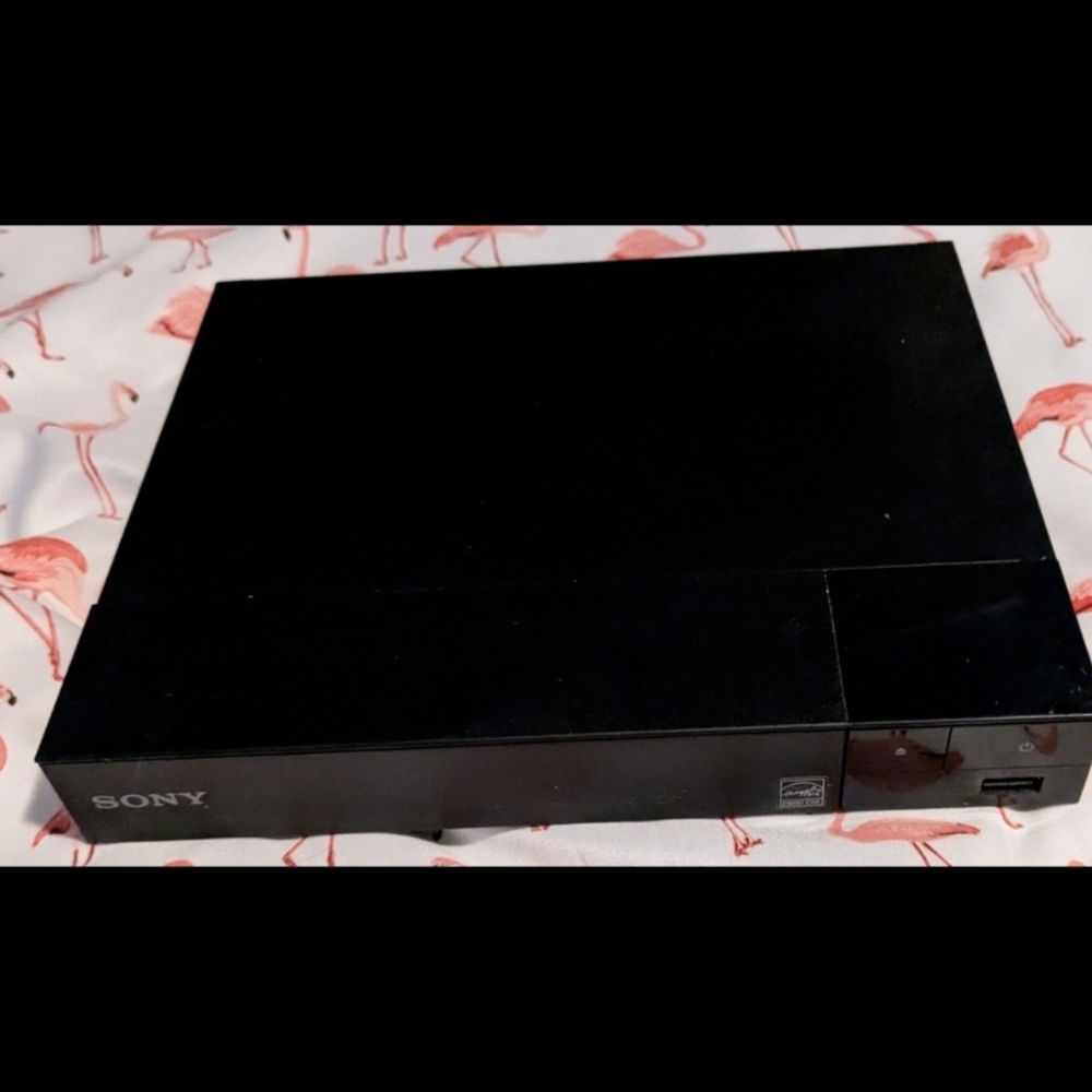Sony DVD Player. Sleek Black Small DVD Player